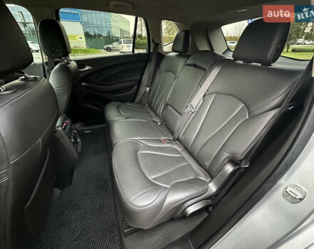 Серый Бьюик Envision, объемом двигателя 2 л и пробегом 92 тыс. км за 16499 $, фото 31 на Automoto.ua
