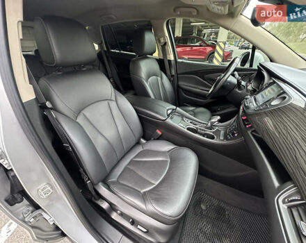 Серый Бьюик Envision, объемом двигателя 2 л и пробегом 92 тыс. км за 16499 $, фото 46 на Automoto.ua