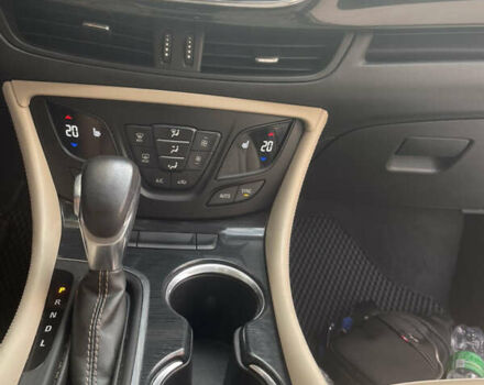 Серый Бьюик Envision, объемом двигателя 2.46 л и пробегом 165 тыс. км за 13999 $, фото 12 на Automoto.ua