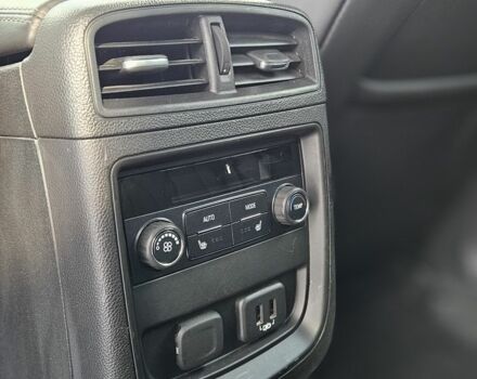 Сірий Бьюік Envision, об'ємом двигуна 2.5 л та пробігом 77 тис. км за 14850 $, фото 11 на Automoto.ua