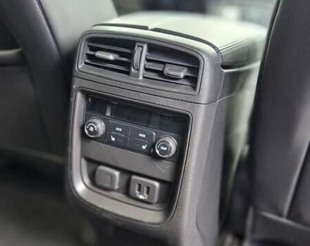 Серый Бьюик Envision, объемом двигателя 2.5 л и пробегом 73 тыс. км за 14700 $, фото 36 на Automoto.ua