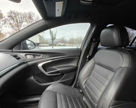 Красный Бьюик Regal GS, объемом двигателя 2 л и пробегом 75 тыс. км за 14499 $, фото 26 на Automoto.ua