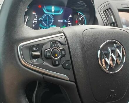 Красный Бьюик Regal GS, объемом двигателя 2 л и пробегом 75 тыс. км за 14499 $, фото 25 на Automoto.ua