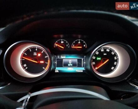 Чорний Бьюік Regal TourX, об'ємом двигуна 2 л та пробігом 119 тис. км за 3000 $, фото 8 на Automoto.ua