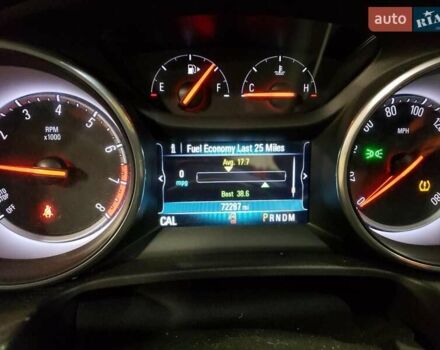 Сірий Бьюік Regal TourX, об'ємом двигуна 2 л та пробігом 117 тис. км за 3000 $, фото 8 на Automoto.ua