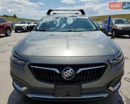 Серый Бьюик Regal TourX, объемом двигателя 2 л и пробегом 100 тыс. км за 3000 $, фото 4 на Automoto.ua