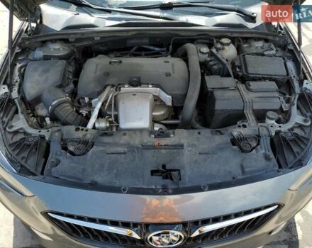 Серый Бьюик Regal TourX, объемом двигателя 2 л и пробегом 100 тыс. км за 3000 $, фото 11 на Automoto.ua