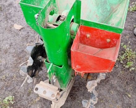 Булат Інша, об'ємом двигуна 1 л та пробігом 177 тис. км за 2145 $, фото 4 на Automoto.ua