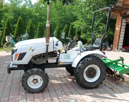 Білий Булат T-25, об'ємом двигуна 0 л та пробігом 17 тис. км за 2049 $, фото 1 на Automoto.ua