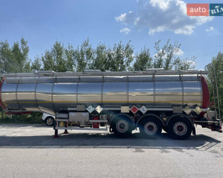 Бург Burg, об'ємом двигуна 0 л та пробігом 1 тис. км за 52057 $, фото 5 на Automoto.ua