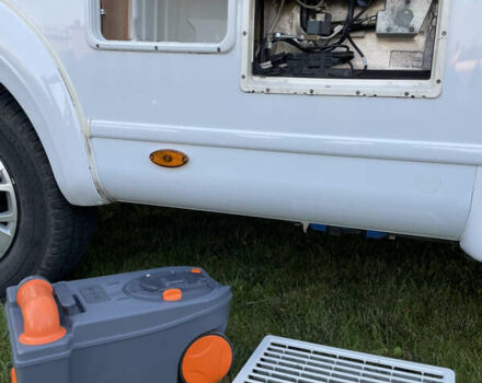 Білий Бюрстнер Aviano, об'ємом двигуна 2.3 л та пробігом 30 тис. км за 93000 $, фото 36 на Automoto.ua