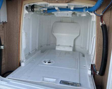 Білий Бюрстнер Aviano, об'ємом двигуна 2.3 л та пробігом 30 тис. км за 93000 $, фото 35 на Automoto.ua