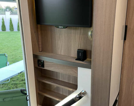 Білий Бюрстнер Aviano, об'ємом двигуна 2.3 л та пробігом 30 тис. км за 93000 $, фото 78 на Automoto.ua