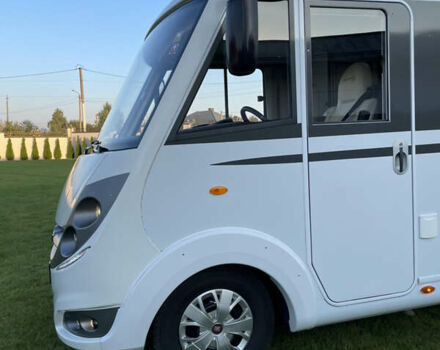 Білий Бюрстнер Aviano, об'ємом двигуна 2.3 л та пробігом 30 тис. км за 93000 $, фото 4 на Automoto.ua