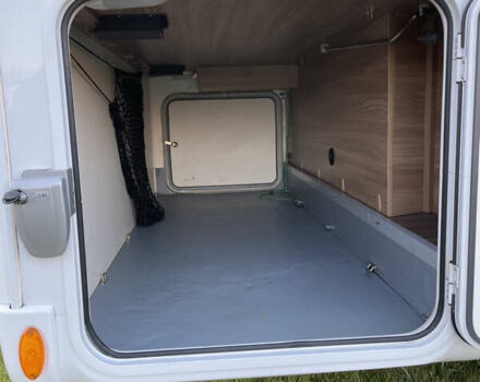 Білий Бюрстнер Aviano, об'ємом двигуна 2.3 л та пробігом 30 тис. км за 93000 $, фото 40 на Automoto.ua