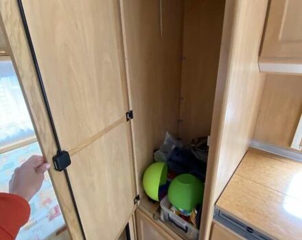 Белый Бюрстнер Ventana, объемом двигателя 0 л и пробегом 0 тыс. км за 8500 $, фото 11 на Automoto.ua