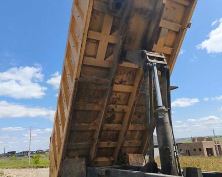 Помаранчевий КАМК 3250, об'ємом двигуна 8.9 л та пробігом 107 тис. км за 20000 $, фото 4 на Automoto.ua