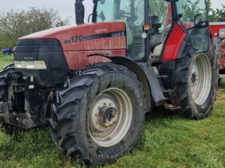 CASE IH 170 2002 в Тульчине на Automoto.ua Красный CASE IH 170, объемом двигателя 5.9 л и пробегом 12 тыс. км за 35000 $, фото 1 на Automoto.ua