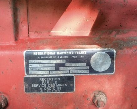 Красный CASE IH 321, объемом двигателя 0 л и пробегом 10 тыс. км за 6000 $, фото 3 на Automoto.ua