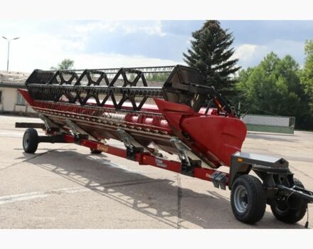 Красный CASE IH 6140, объемом двигателя 0 л и пробегом 10 тыс. км за 275582 $, фото 2 на Automoto.ua