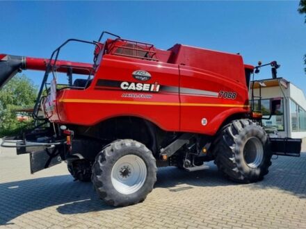 CASE IH 7088 2010 у Києві на Automoto.ua Червоний CASE IH 7088, об'ємом двигуна 0 л та пробігом 10 тис. км за 124351 $, фото 1 на Automoto.ua
