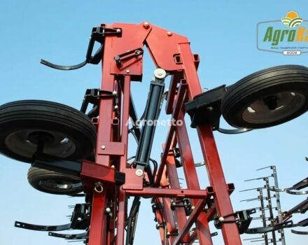 Красный CASE IH Tiger Mate II, объемом двигателя 0 л и пробегом 0 тыс. км за 73775 $, фото 9 на Automoto.ua