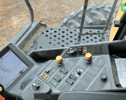 КАТ Лексикон 570Р, объемом двигателя 0 л и пробегом 0 тыс. км за 49588 $, фото 9 на Automoto.ua