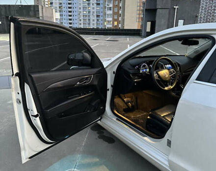 Білий Каділак АТС, об'ємом двигуна 2.46 л та пробігом 112 тис. км за 10500 $, фото 9 на Automoto.ua