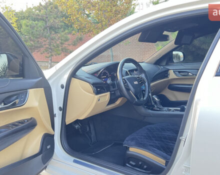Білий Каділак АТС, об'ємом двигуна 2.5 л та пробігом 156 тис. км за 11700 $, фото 5 на Automoto.ua