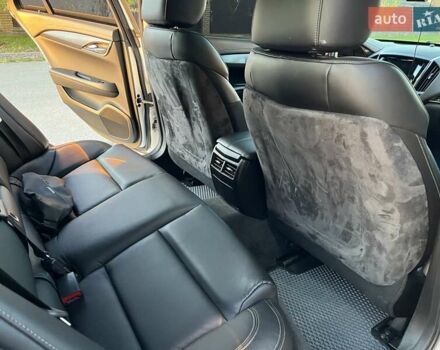 Білий Каділак АТС, об'ємом двигуна 2.5 л та пробігом 124 тис. км за 11000 $, фото 17 на Automoto.ua