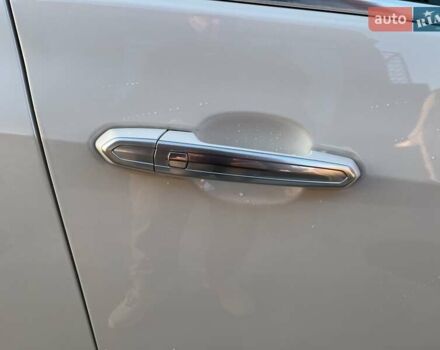 Білий Каділак АТС, об'ємом двигуна 2.5 л та пробігом 124 тис. км за 11000 $, фото 12 на Automoto.ua