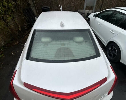 Белый Кадиллак АТС, объемом двигателя 2 л и пробегом 232 тыс. км за 9999 $, фото 4 на Automoto.ua