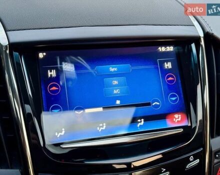 Белый Кадиллак АТС, объемом двигателя 2 л и пробегом 151 тыс. км за 11000 $, фото 17 на Automoto.ua