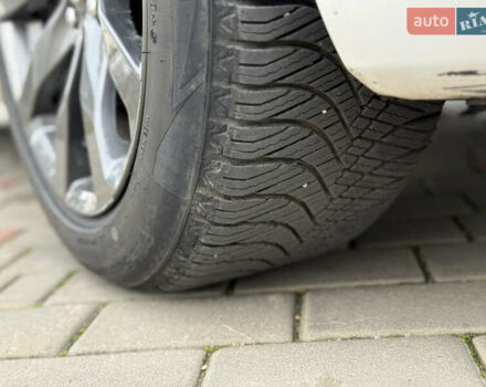 Білий Каділак АТС, об'ємом двигуна 2 л та пробігом 135 тис. км за 13700 $, фото 38 на Automoto.ua