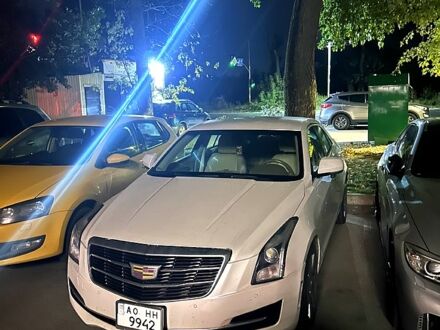 Белый Кадиллак АТС, объемом двигателя 2 л и пробегом 232 тыс. км за 9999 $, фото 1 на Automoto.ua