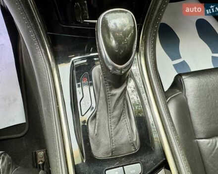 Черный Кадиллак АТС, объемом двигателя 2.46 л и пробегом 170 тыс. км за 9600 $, фото 30 на Automoto.ua