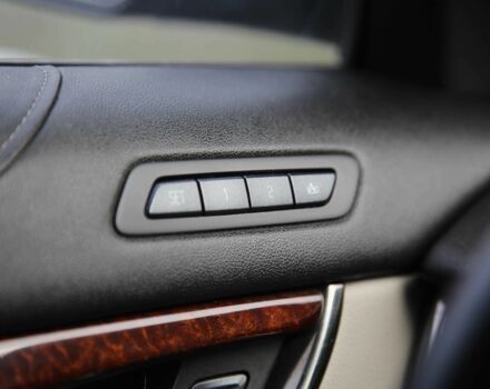 Серый Кадиллак АТС, объемом двигателя 0 л и пробегом 160 тыс. км за 10200 $, фото 19 на Automoto.ua