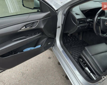 Серый Кадиллак АТС, объемом двигателя 2.5 л и пробегом 170 тыс. км за 9500 $, фото 16 на Automoto.ua