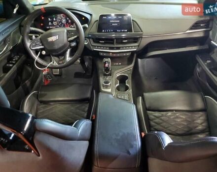 Синій Каділак CT4-V, об'ємом двигуна 3.6 л та пробігом 8 тис. км за 22800 $, фото 7 на Automoto.ua