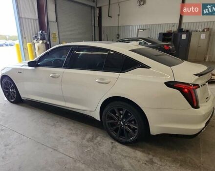 Каділак CT5-V 2024 у Львові на Automoto.ua Білий Каділак CT5-V, об'ємом двигуна 3 л та пробігом 19 тис. км за 25000 $, фото 4 на Automoto.ua