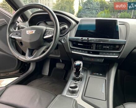 Черный Кадиллак CT5, объемом двигателя 2 л и пробегом 27 тыс. км за 32000 $, фото 31 на Automoto.ua