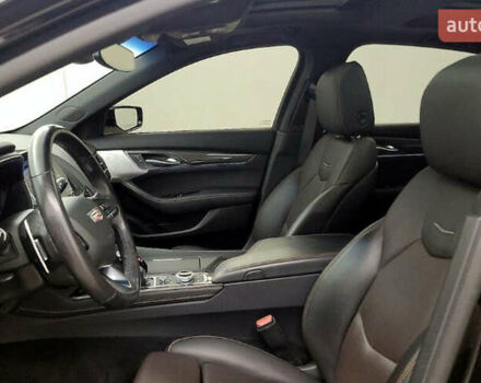 Черный Кадиллак CT5, объемом двигателя 2 л и пробегом 46 тыс. км за 2900 $, фото 11 на Automoto.ua