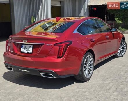 Красный Кадиллак CT5, объемом двигателя 2 л и пробегом 81 тыс. км за 32500 $, фото 3 на Automoto.ua