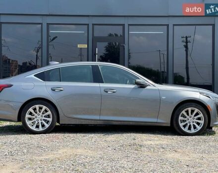 Серый Кадиллак CT5, объемом двигателя 2 л и пробегом 10 тыс. км за 28850 $, фото 3 на Automoto.ua
