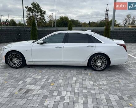 Білий Каділак CT6, об'ємом двигуна 3.6 л та пробігом 175 тис. км за 27000 $, фото 9 на Automoto.ua