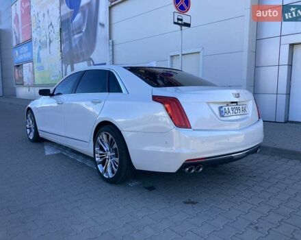 Кадиллак CT6 2016 в Киеве на Automoto.ua Белый Кадиллак CT6, объемом двигателя 3 л и пробегом 44 тыс. км за 21900 $, фото 5 на Automoto.ua