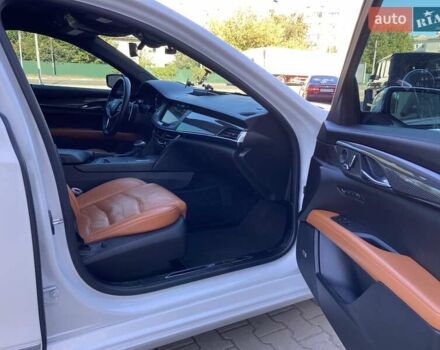 Кадиллак CT6 2016 в Киеве на Automoto.ua Белый Кадиллак CT6, объемом двигателя 3 л и пробегом 44 тыс. км за 21900 $, фото 9 на Automoto.ua