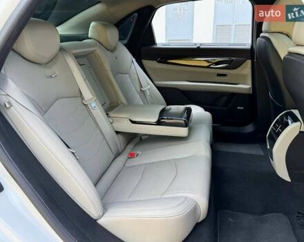 Белый Кадиллак CT6, объемом двигателя 3.64 л и пробегом 71 тыс. км за 24999 $, фото 21 на Automoto.ua