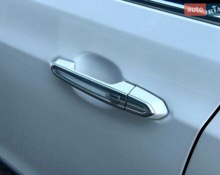Белый Кадиллак CT6, объемом двигателя 3.64 л и пробегом 71 тыс. км за 24999 $, фото 39 на Automoto.ua