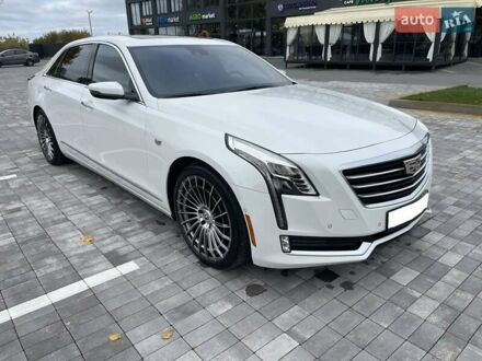 Кадиллак CT6 2016 в Киеве на Automoto.ua Белый Кадиллак CT6, объемом двигателя 3.6 л и пробегом 175 тыс. км за 27000 $, фото 1 на Automoto.ua